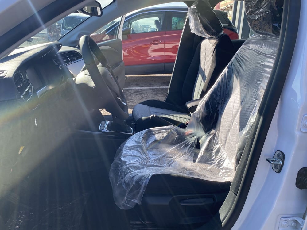 Opel Corsa nuova a Modena (17)