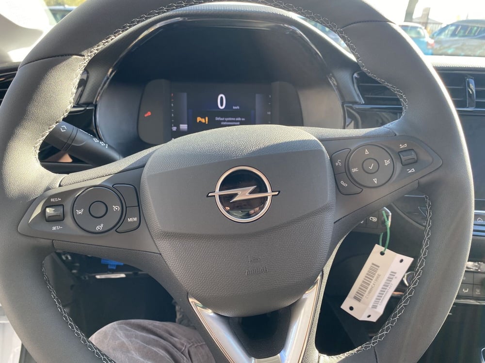 Opel Corsa nuova a Modena (19)