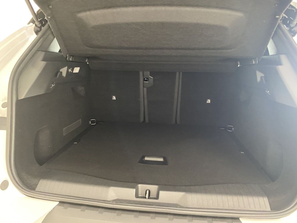 Opel Grandland nuova a Modena (10)