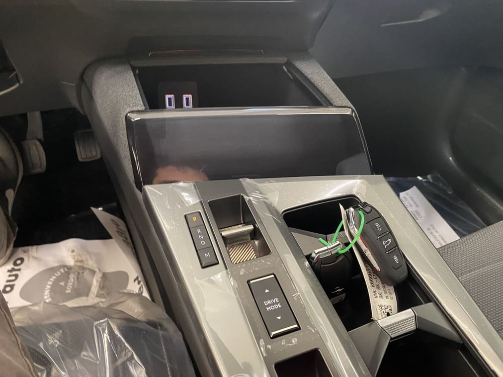 Opel Grandland nuova a Modena (11)