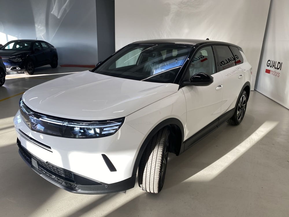 Opel Grandland nuova a Modena (8)