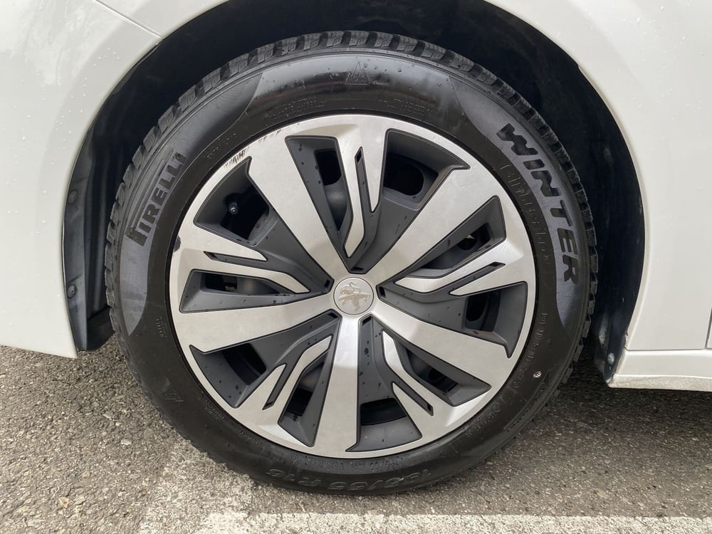 Peugeot 208 usata a Modena (11)