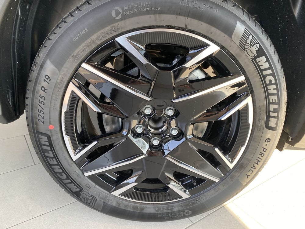 Peugeot 5008 nuova a Modena (14)