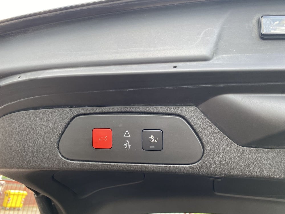 Opel Grandland X usata a Modena (17)