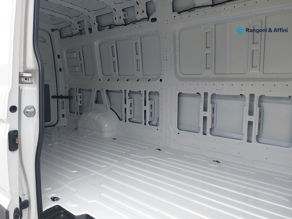 Volkswagen Veicoli Commerciali crafter Furgone nuova a Brescia (8)