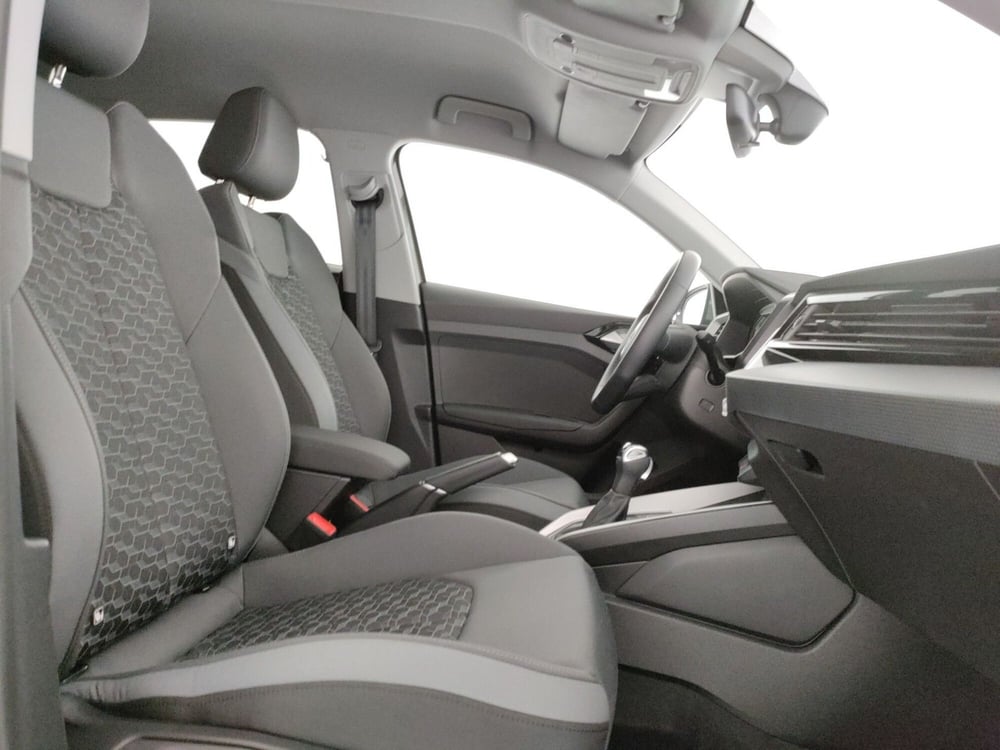 Audi A1 allstreet usata a Napoli (8)