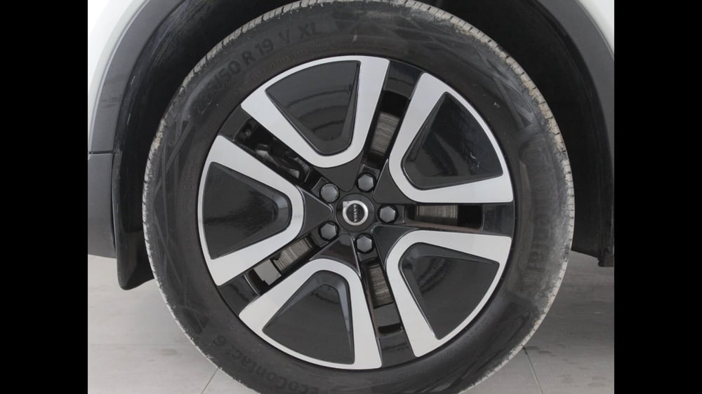 Volvo XC40 usata a Palermo (13)