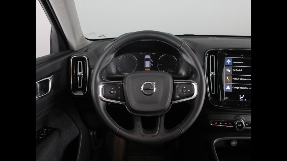 Volvo XC40 usata a Palermo (6)