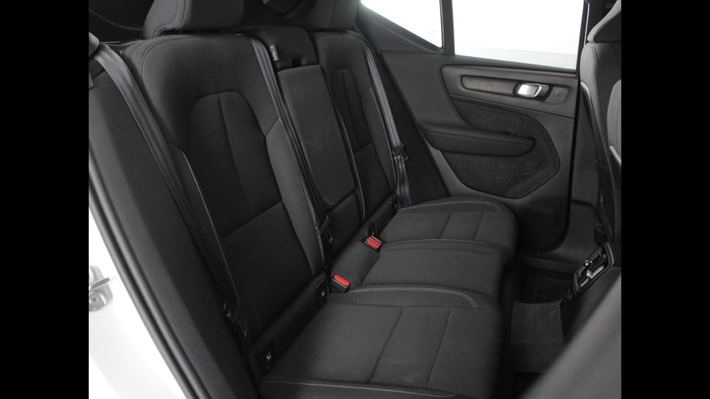 Volvo XC40 usata a Palermo (8)