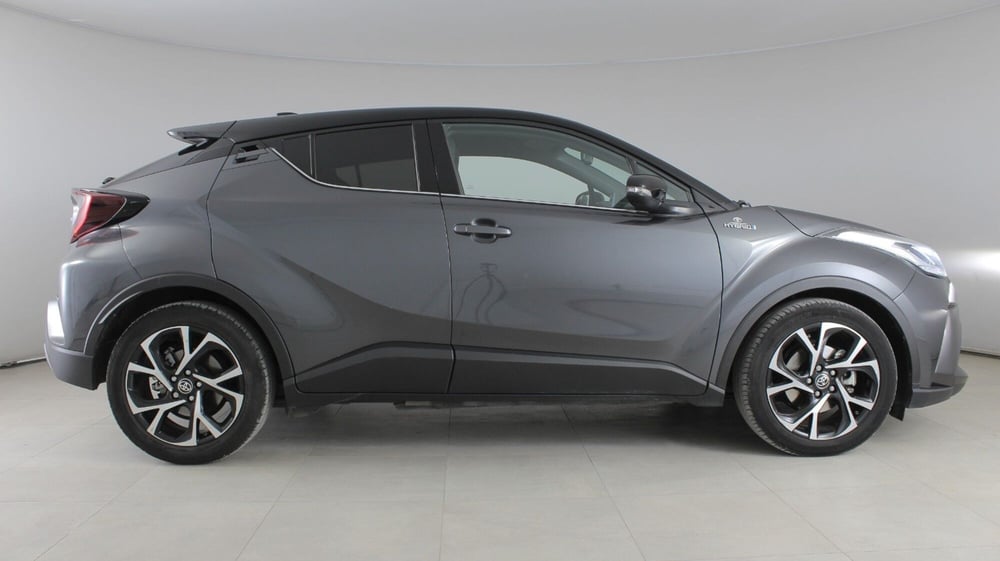 Toyota Toyota C-HR usata a Palermo (12)