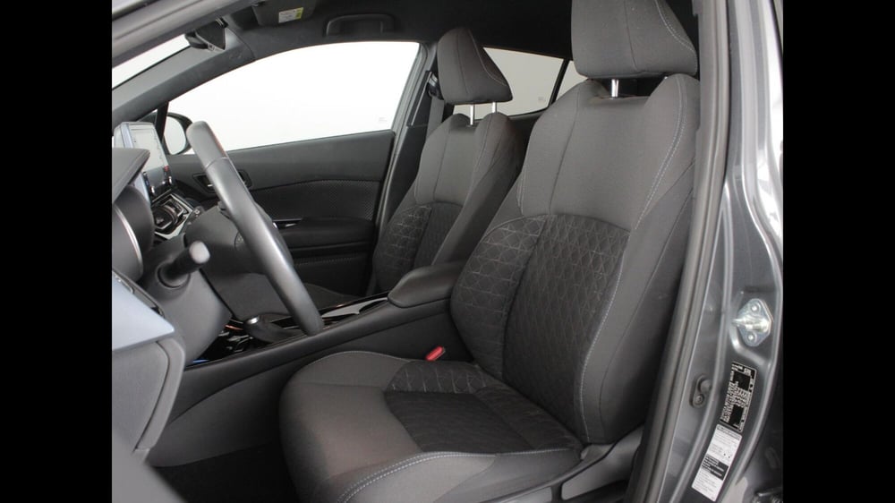 Toyota Toyota C-HR usata a Palermo (16)
