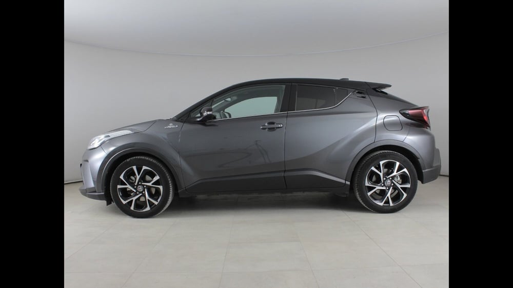 Toyota Toyota C-HR usata a Palermo (3)