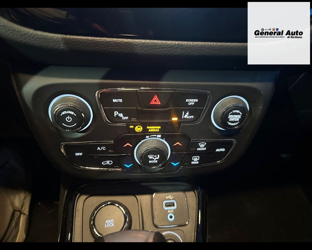 Jeep Compass usata a Lucca (14)