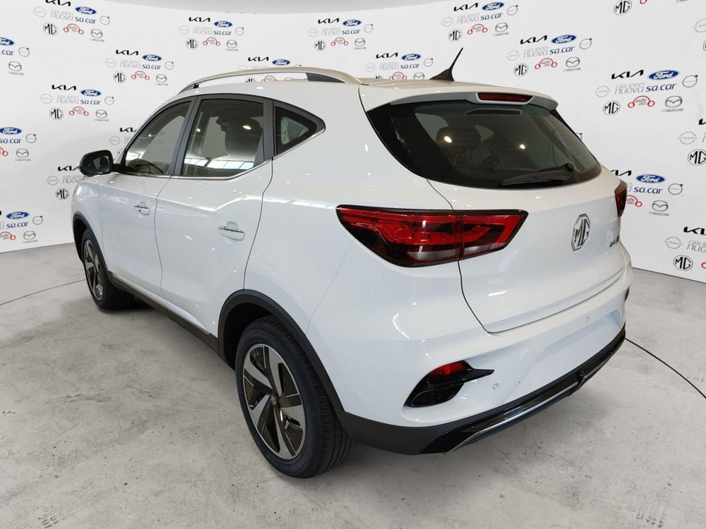 Mg ZS EV nuova a Vercelli (5)