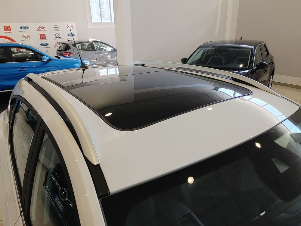 Mg ZS EV nuova a Vercelli (9)