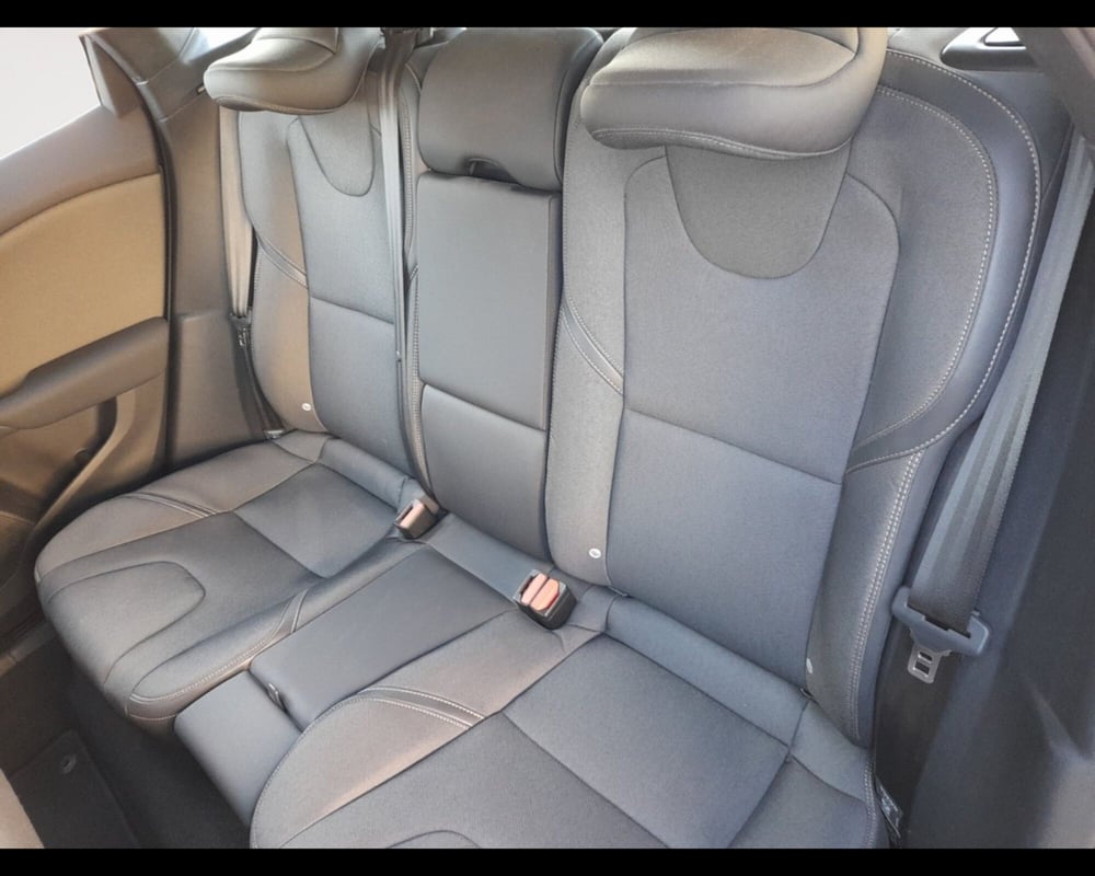 Volvo V40 Cross Country usata a Ravenna (13)