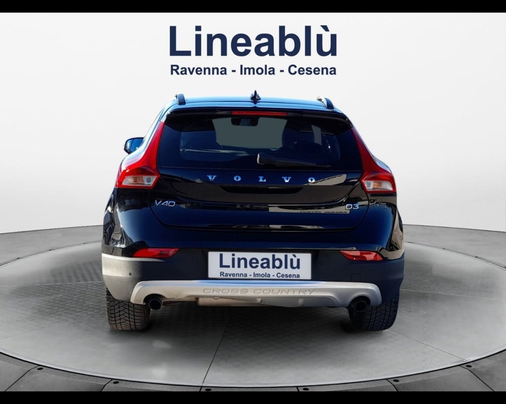 Volvo V40 Cross Country usata a Ravenna (4)
