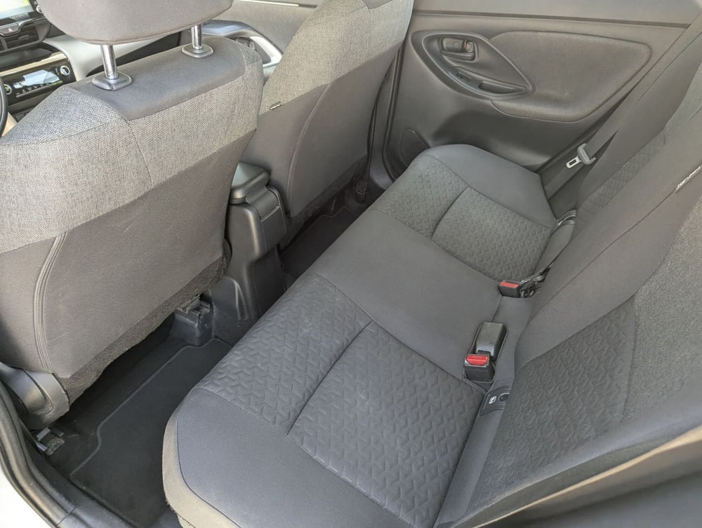 Toyota Yaris Cross usata a Pescara (9)