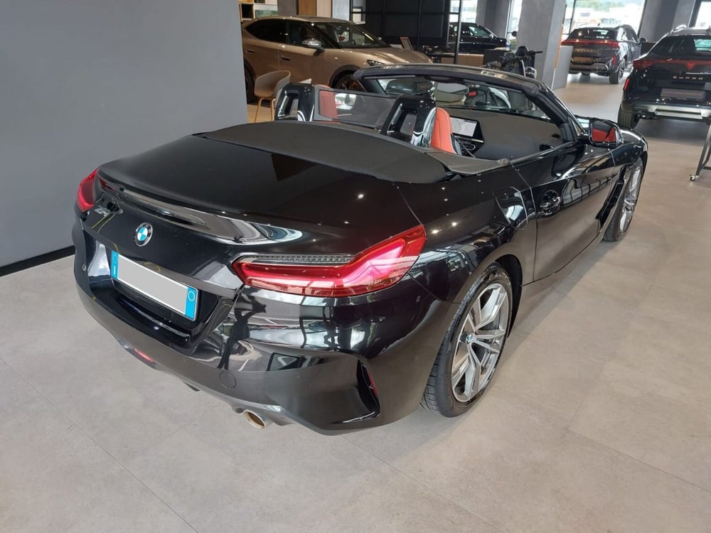 BMW Z4 Cabrio usata a Frosinone (12)