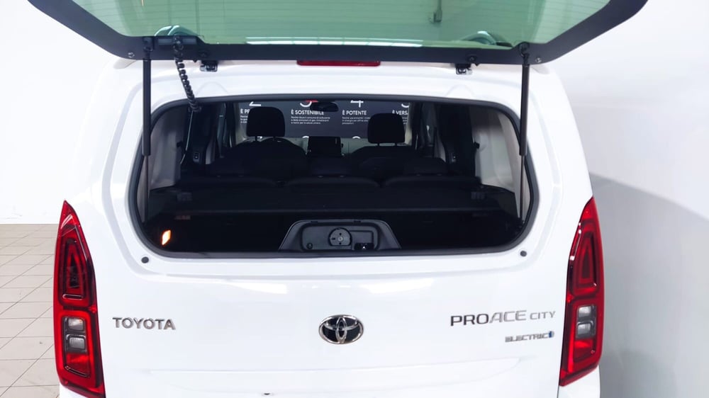 Toyota Proace City Verso Electric nuova a Vicenza (10)