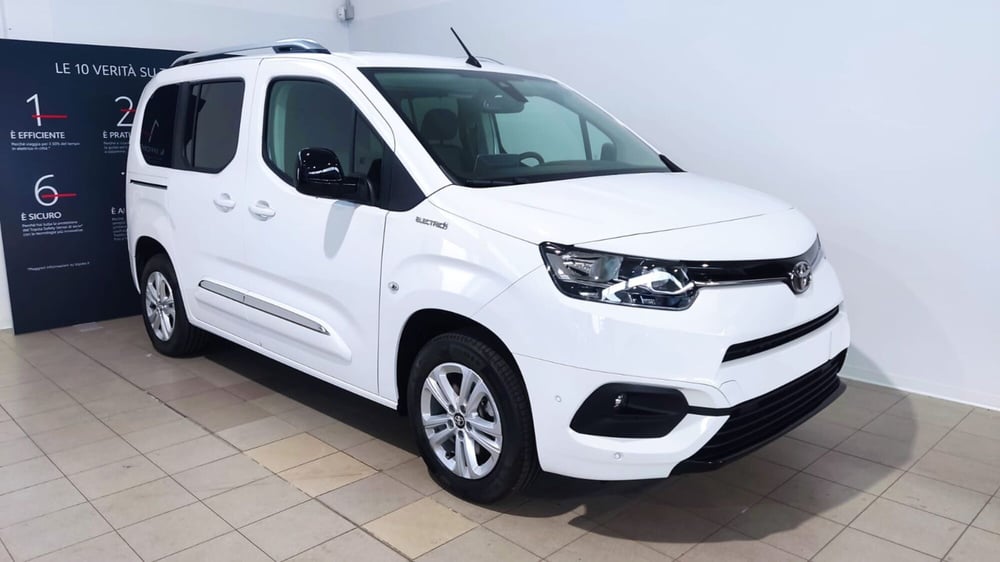 Toyota Proace City Verso Electric nuova a Vicenza (5)