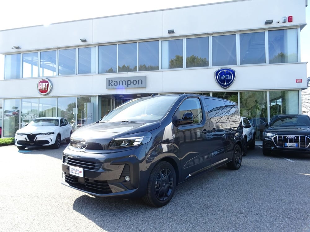 Opel Zafira Life nuova a Venezia