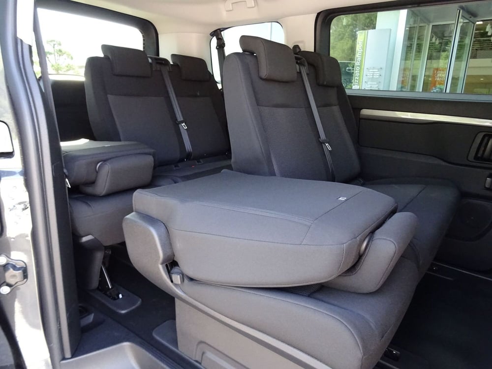 Opel Zafira Life nuova a Venezia (16)