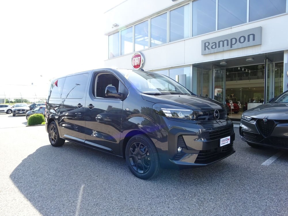 Opel Zafira Life nuova a Venezia (6)