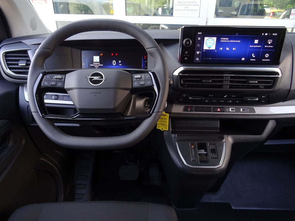Opel Zafira Life nuova a Venezia (9)