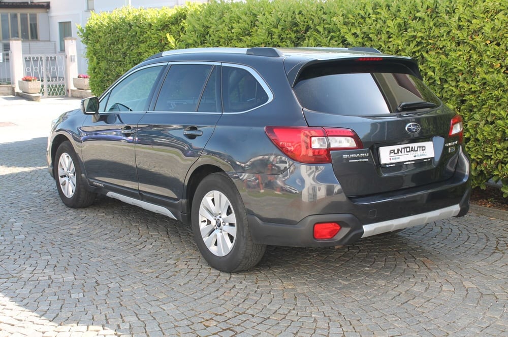 Subaru Outback usata a Cuneo (4)
