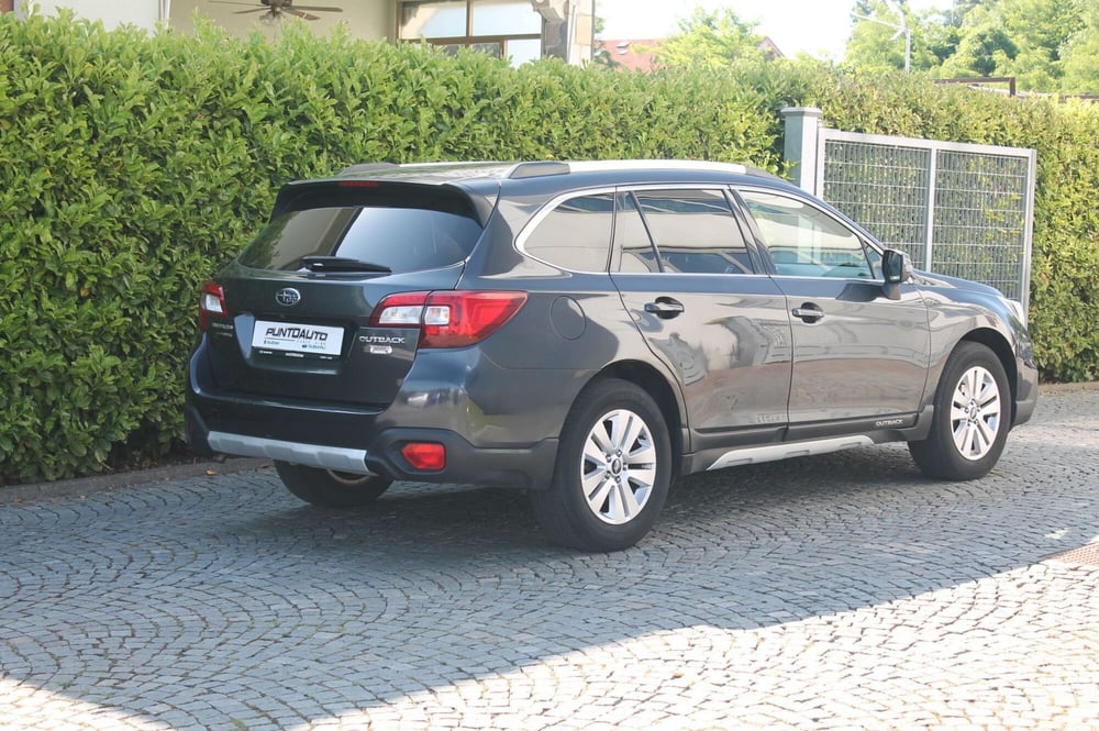 Subaru Outback usata a Cuneo (6)