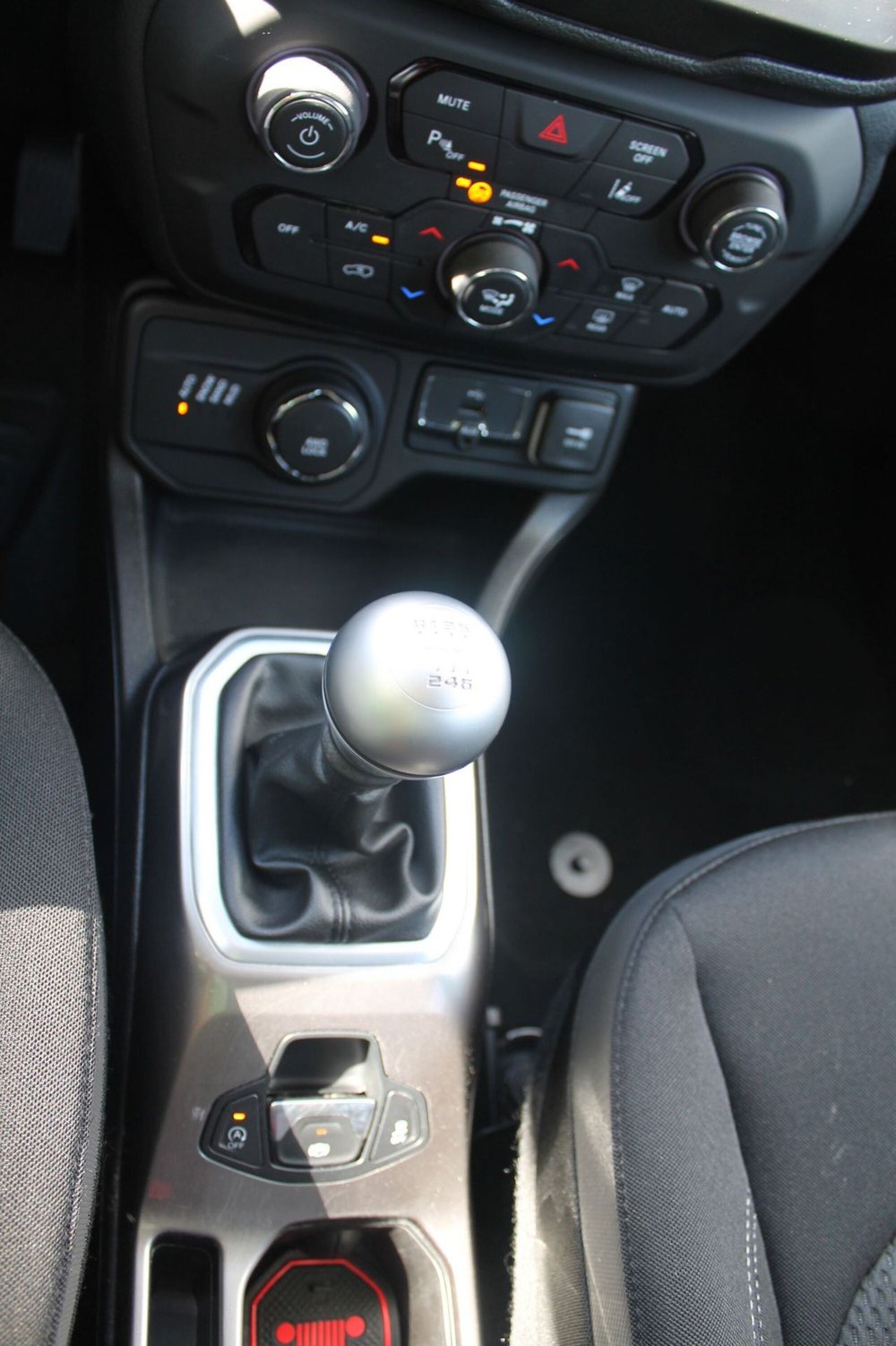 Jeep Renegade usata a Cuneo (14)