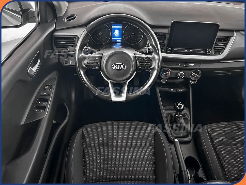 Kia Stonic usata a Milano (10)