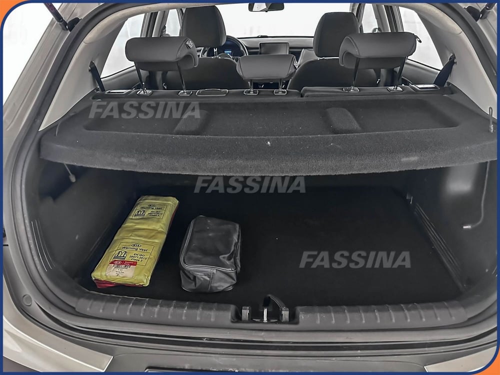 Kia Stonic usata a Milano (11)