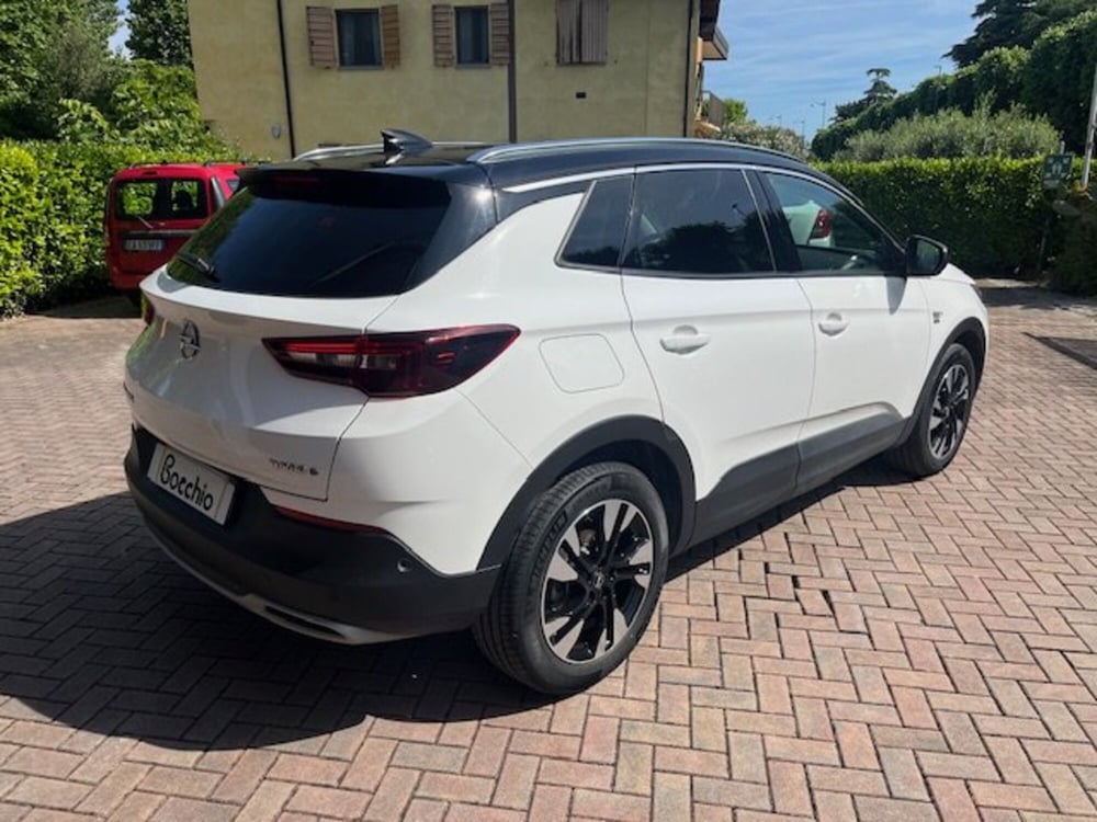 Opel Grandland X usata a Brescia (6)