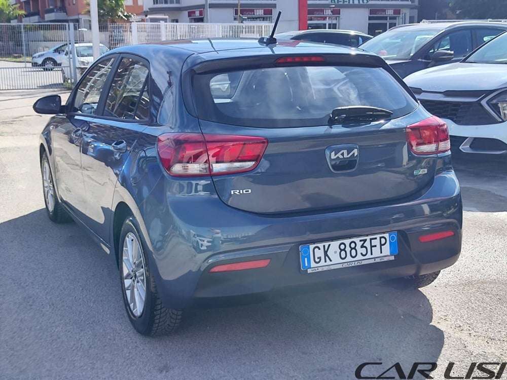 Kia Rio usata a Foggia (4)