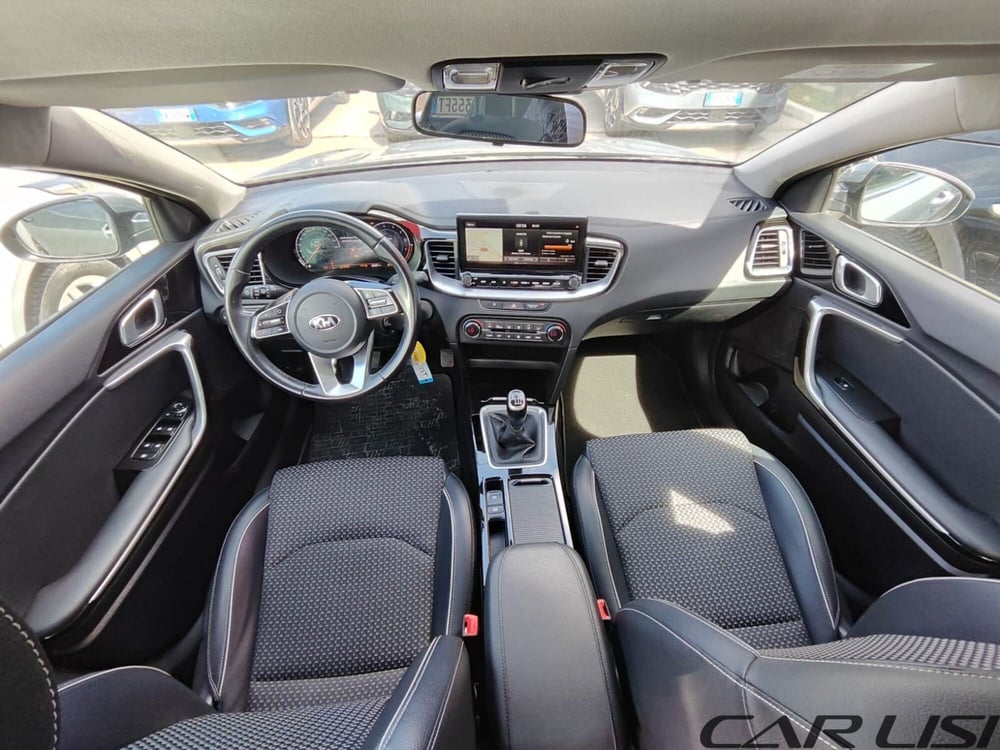 Kia XCeed usata a Foggia (10)