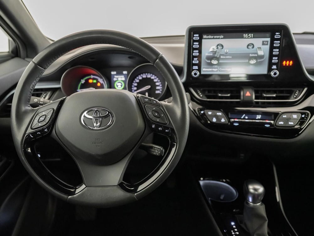 Toyota Toyota C-HR usata a Foggia (10)