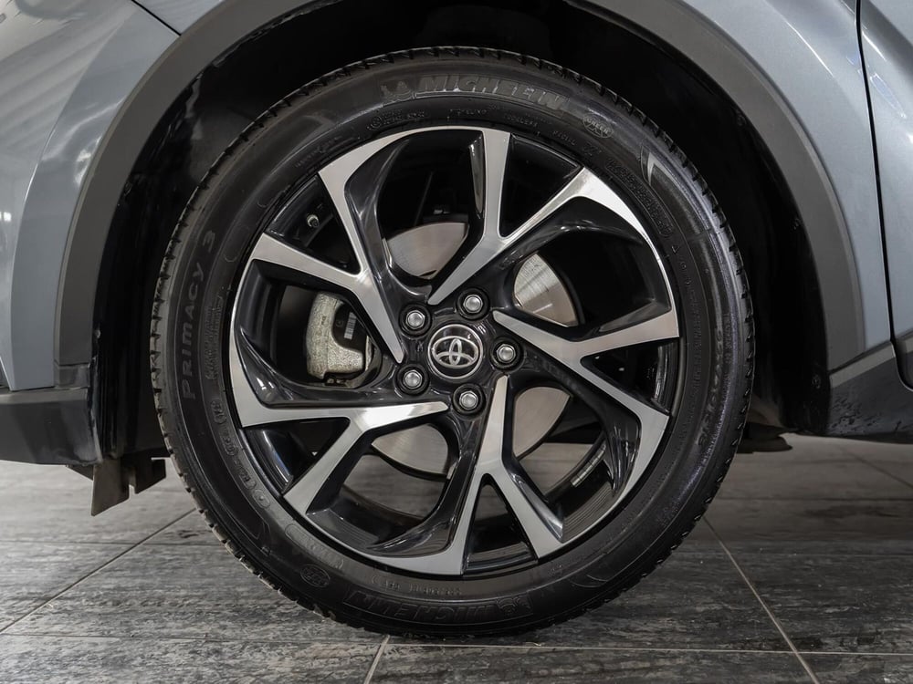 Toyota Toyota C-HR usata a Foggia (15)