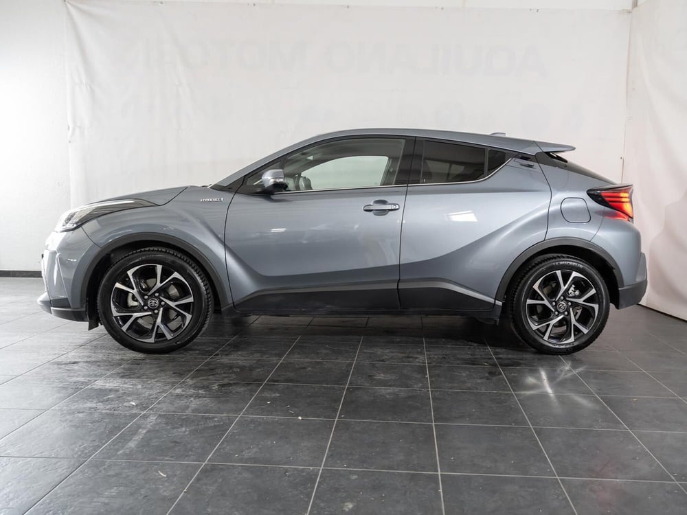 Toyota Toyota C-HR usata a Foggia (3)