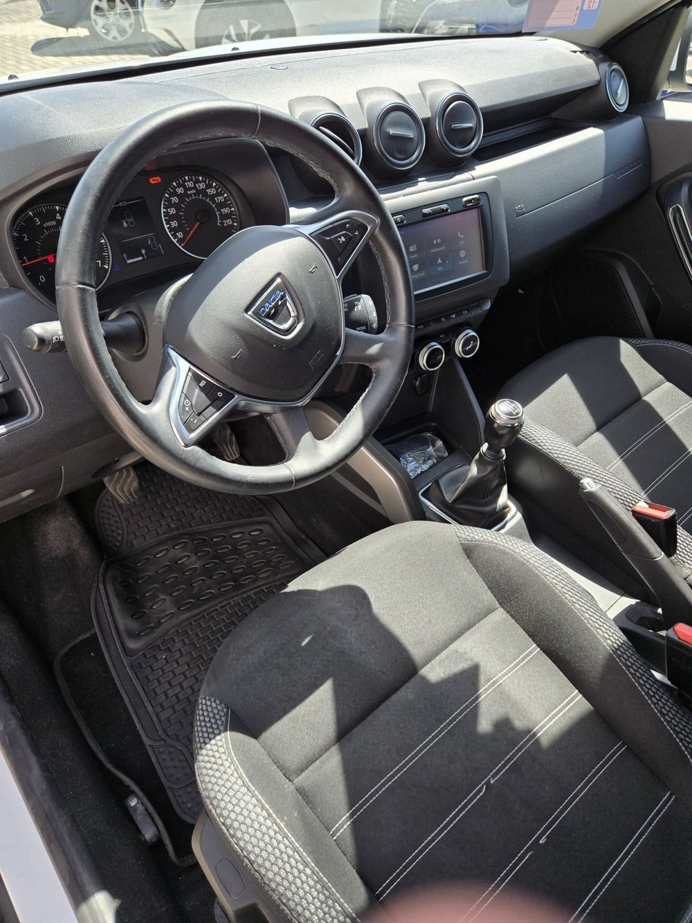Dacia Duster usata a Macerata (10)