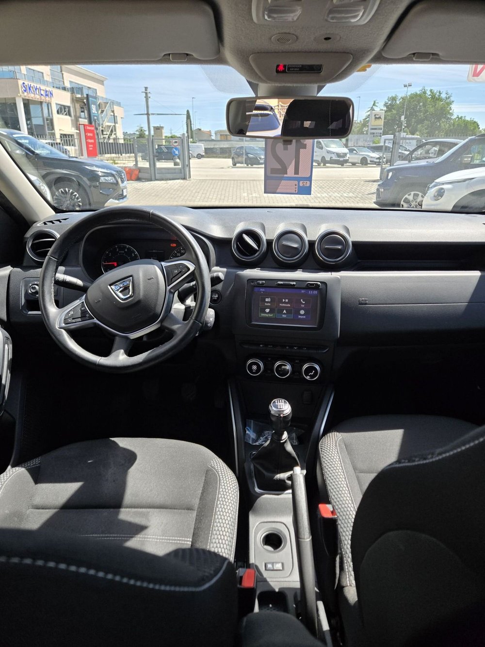Dacia Duster usata a Macerata (9)