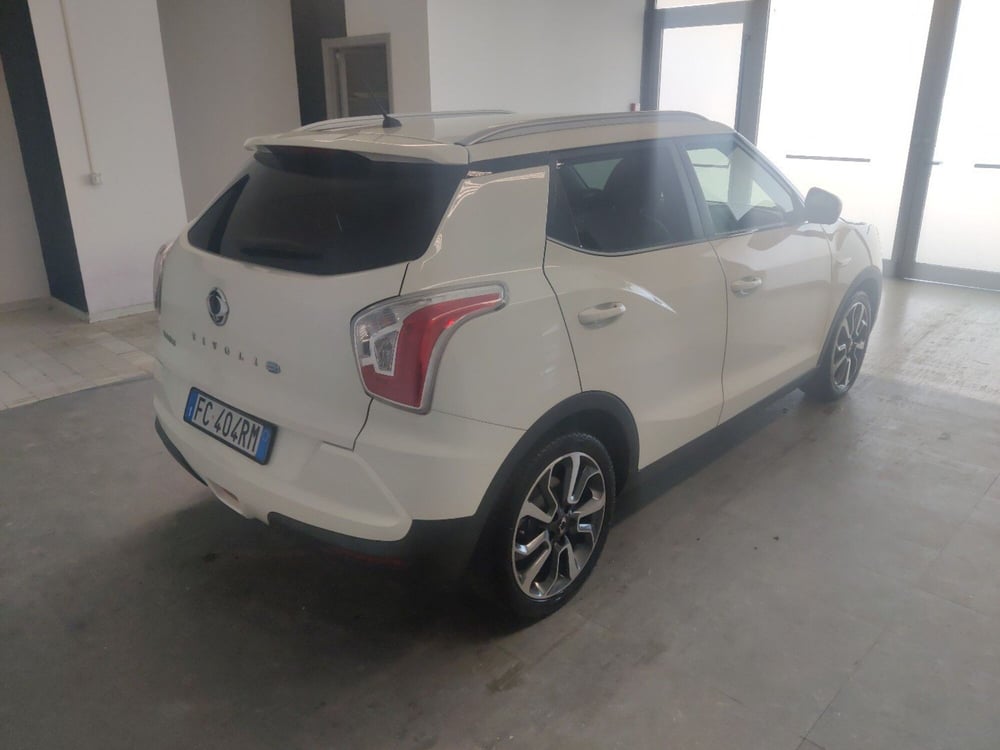 Ssangyong Tivoli usata a Arezzo (6)