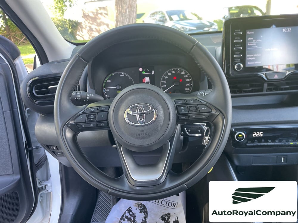 Toyota Yaris usata a Roma (9)