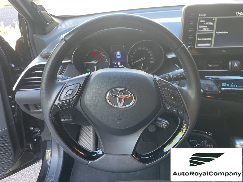 Toyota Toyota C-HR usata a Roma (9)