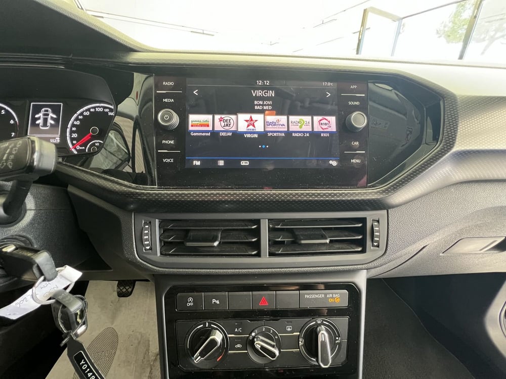 Volkswagen T-Cross usata a Teramo (9)