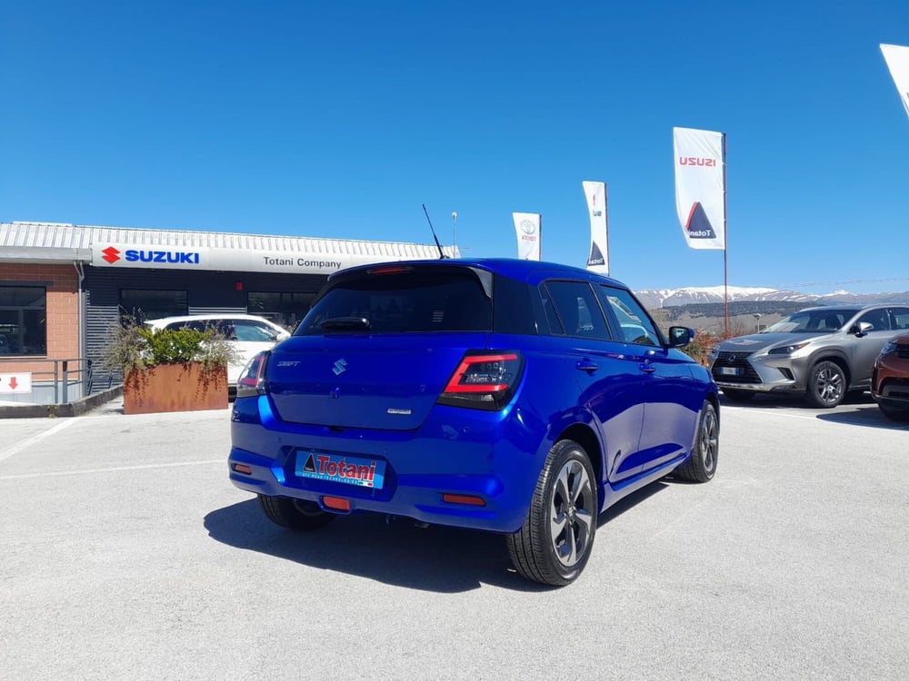 Suzuki Swift nuova a L'Aquila (4)