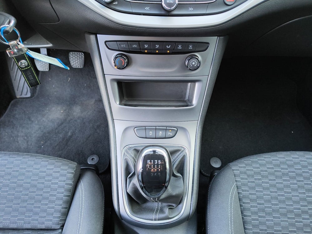Opel Astra Station Wagon usata a Padova (18)