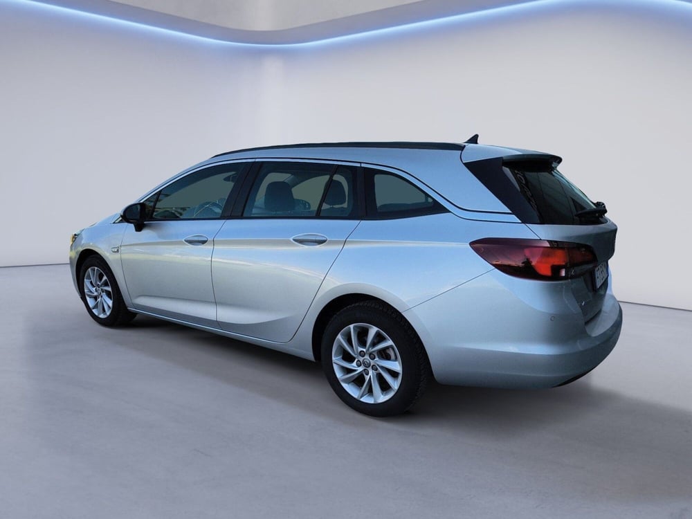 Opel Astra Station Wagon usata a Padova (4)
