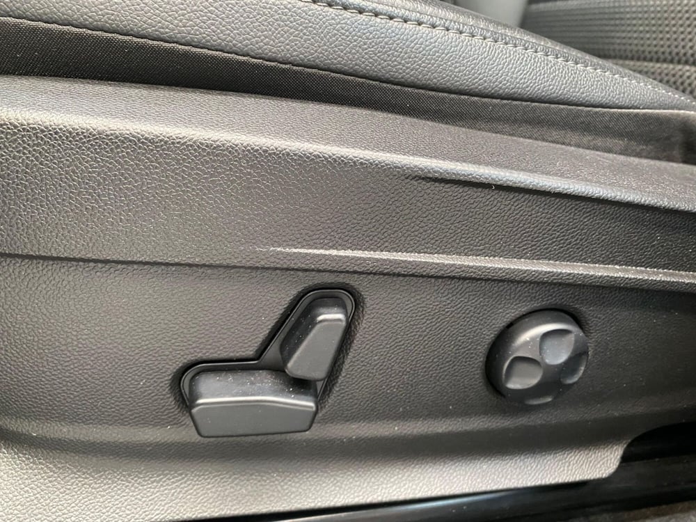 Alfa Romeo Stelvio usata a Milano (14)